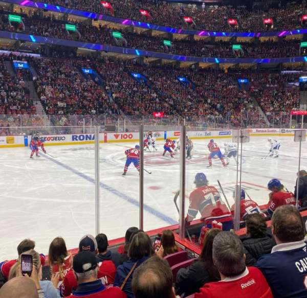 Centre Bell, bloc: 102, rangée: FF, place: 15