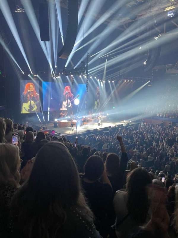Rupp Arena, bloc: 31, rangée: M, place: 9