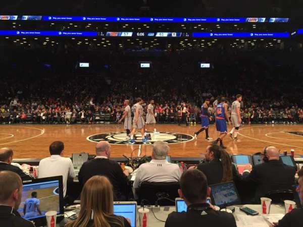 Barclays Center, bloc: VIP 8, rangée: 1, place: 10