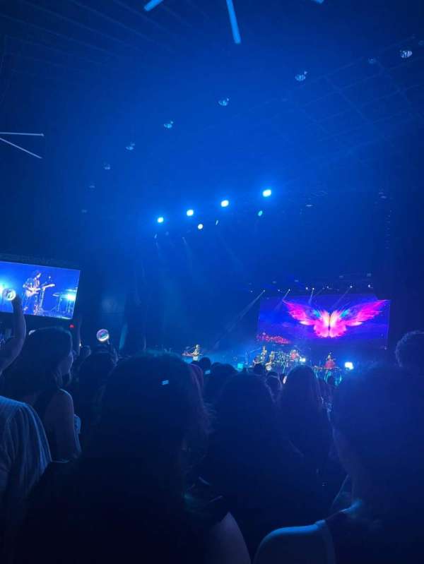 The Pavilion at Toyota Music Factory, bloc: 100, rangée: W