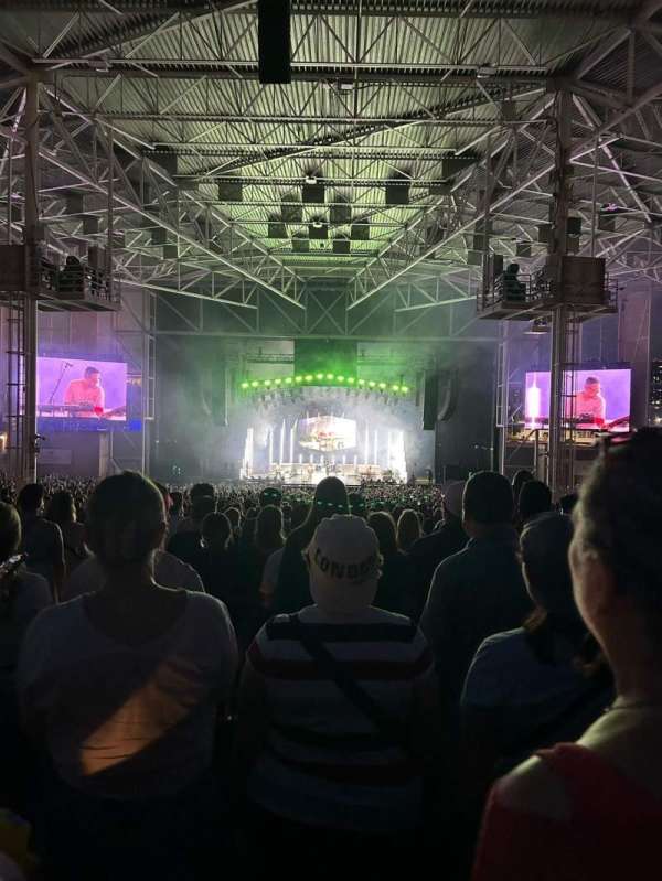 RBC Amphitheatre, bloc: 405, rangée: J, place: 25