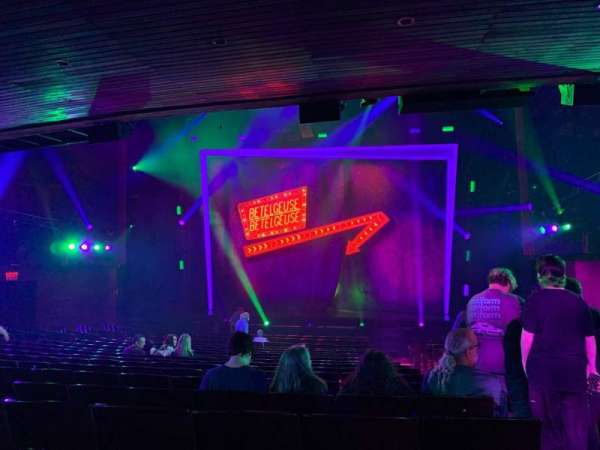Marquis Theatre, bloc: Orchestra C, rangée: T, place: 126