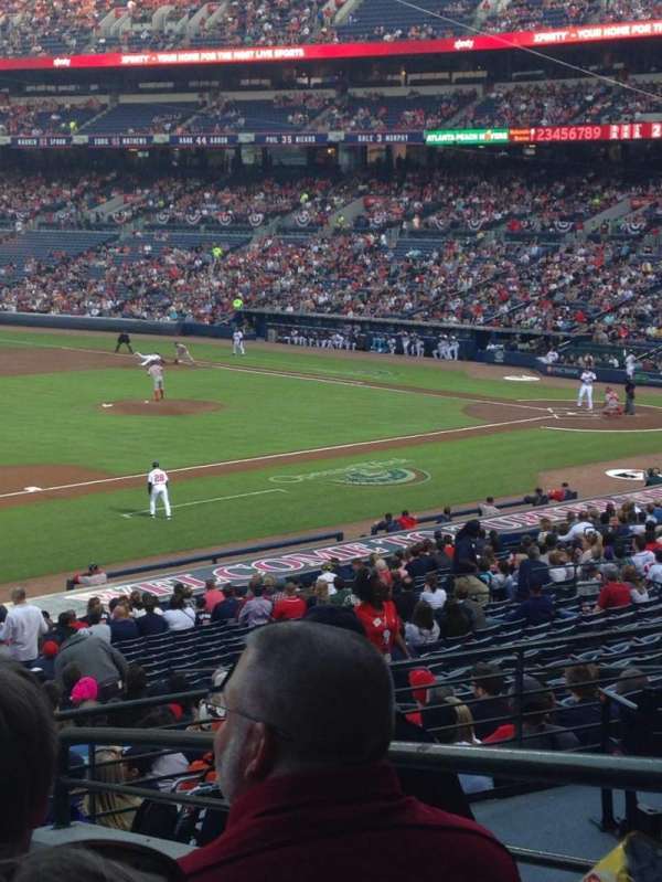 Turner Field, bloc: 220, rangée: 5, place: 3