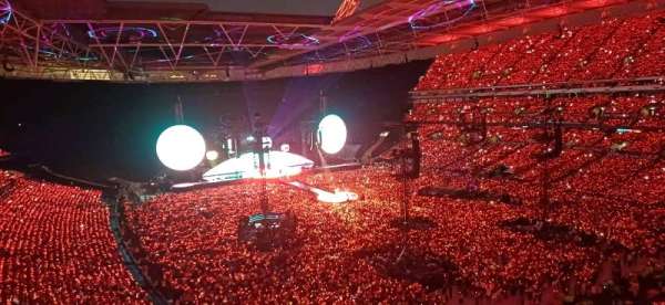 Wembley Stadium, bloc: 518, rangée: D, place: 128