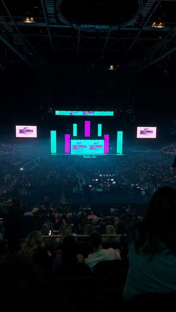 The O2, London, bloc: 106, rangée: t, place: 194