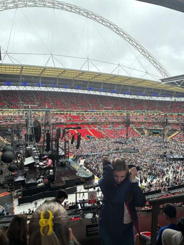 Wembley Stadium, bloc: 531, rangée: 5, place: 142