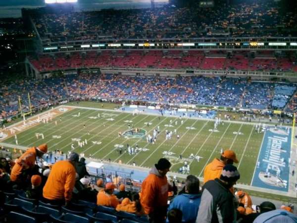 Nissan Stadium, bloc: 308, rangée: Z