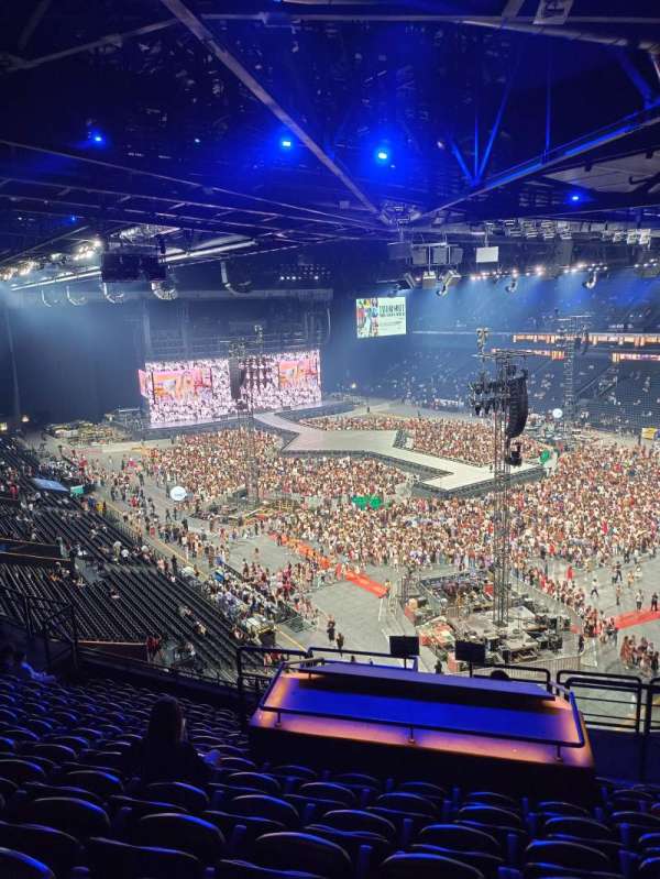 Paris La Défense Arena, bloc: 408, rangée: 55, place: 5
