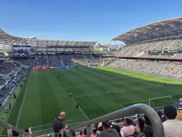 BMO Stadium, bloc: 224, rangée: L, place: 27