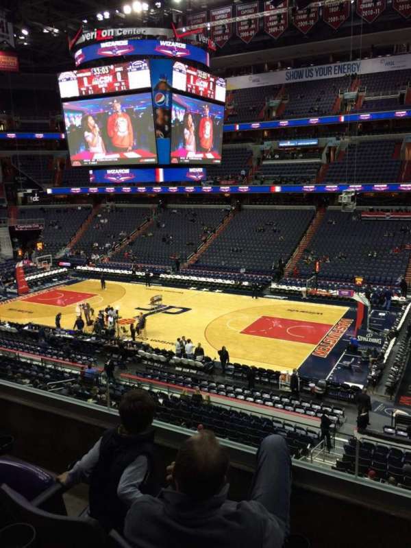 Capital One Arena, bloc: 202, rangée: C, place: 11