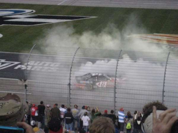 Texas Motor Speedway, bloc: PU105, rangée: 34, place: 6