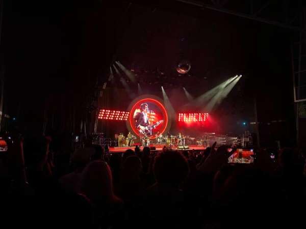 RBC Amphitheatre, bloc: 203, rangée: J, place: 6
