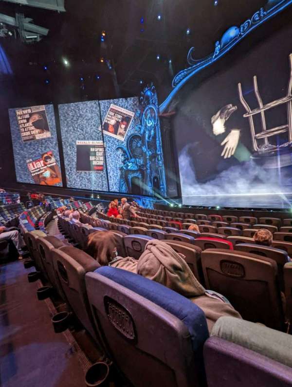 Michael Jackson One Theatre, bloc: 102, rangée: H, place: 22