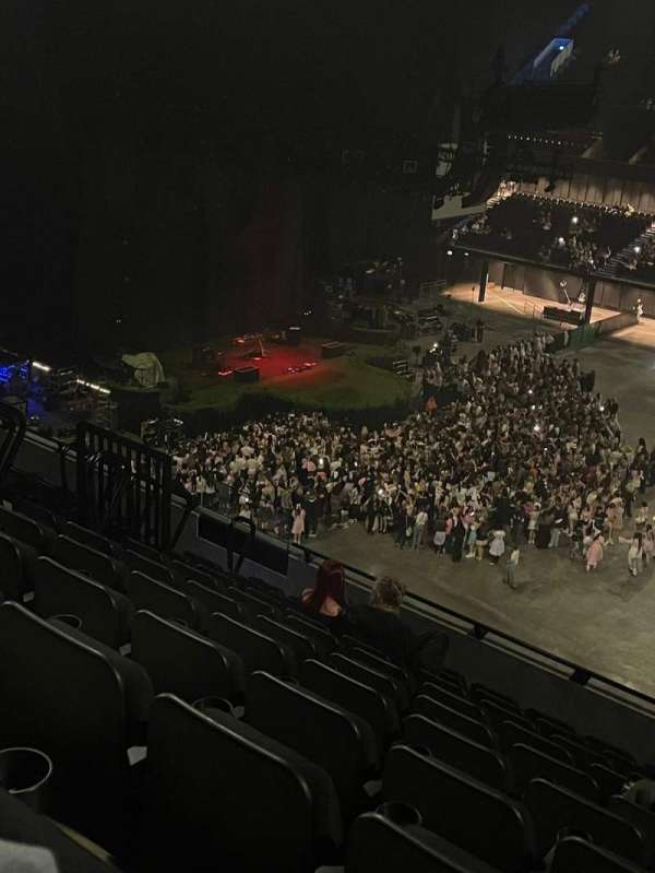 Co-op Live, bloc: 305, rangée: 11