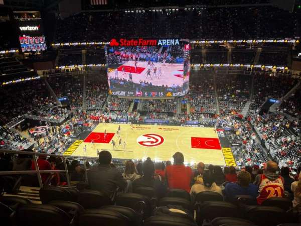 State Farm Arena, bloc: 208, rangée: K, place: 21