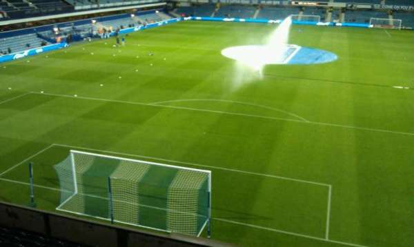 Loftus Road, bloc: School Upper Visitors, rangée: M, place: 110