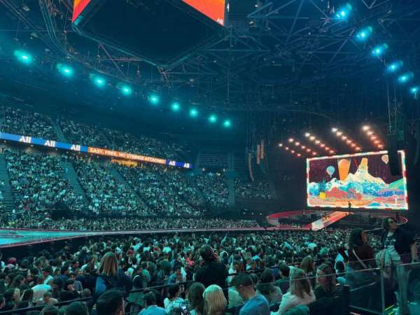Accor Arena, bloc: E, rangée: 22, place: 14