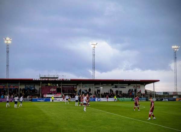 Gayfield Park, bloc: F, rangée: D, place: 68