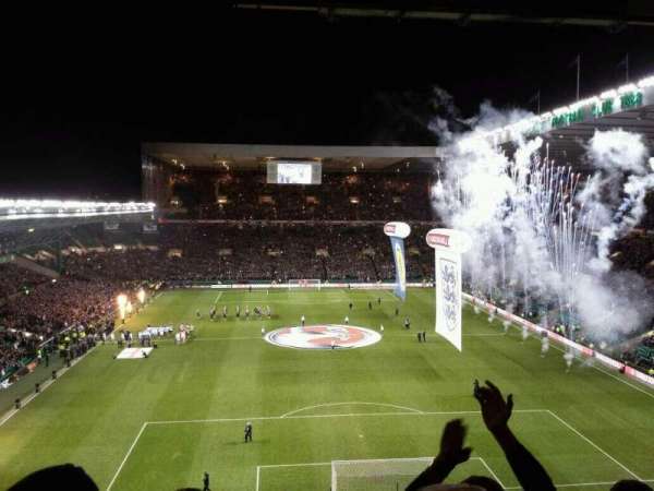 Celtic Park, bloc: 417, rangée: F