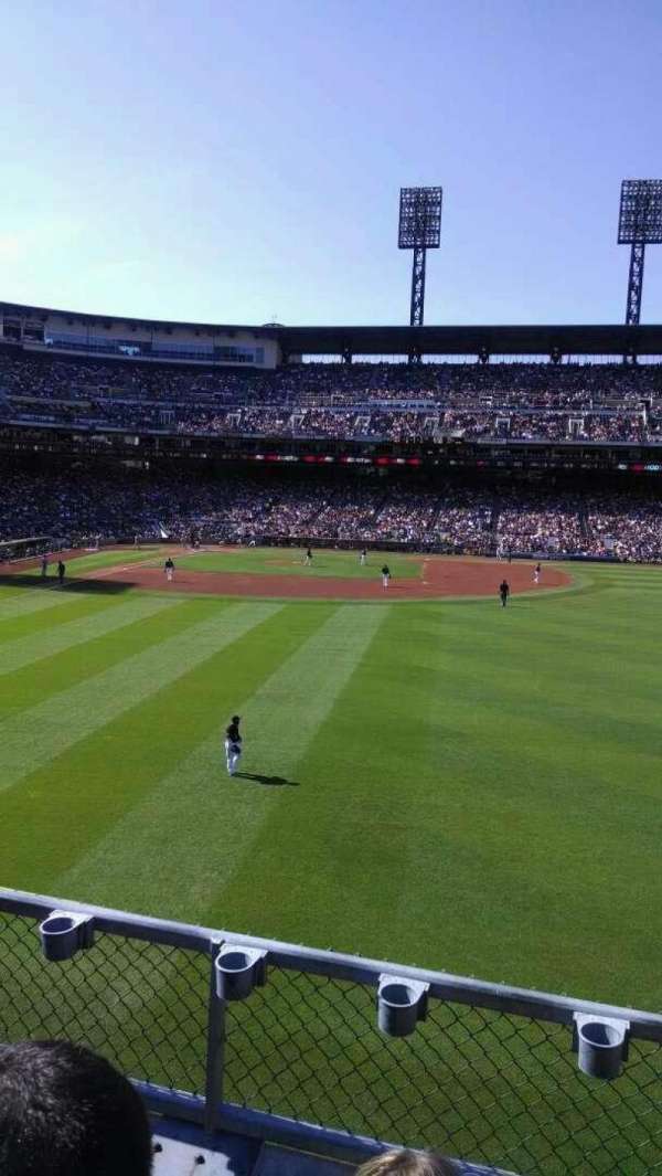 PNC Park, bloc: 143, rangée: c, place: 3