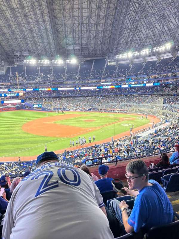 Rogers Centre, bloc: 239, rangée: 6