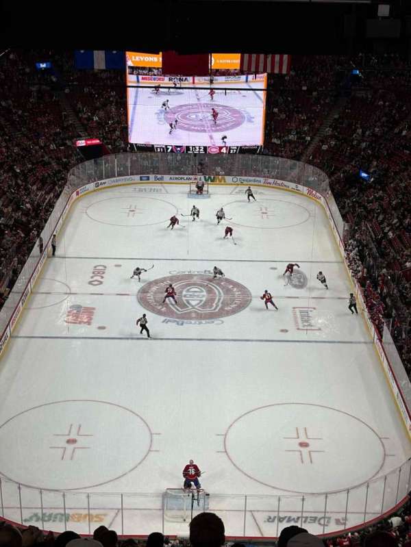 Centre Bell, bloc: 310, rangée: M, place: 10