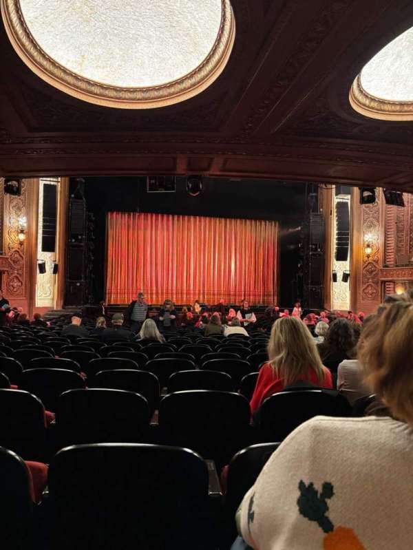 Paramount Theatre, Seattle, bloc: Main Floor 3, rangée: BB, place: 8