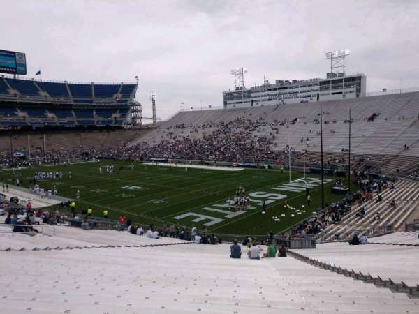 Beaver Stadium, bloc: NK, rangée: 49, place: 14