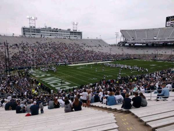 Beaver Stadium, bloc: SA, rangée: 50, place: 2