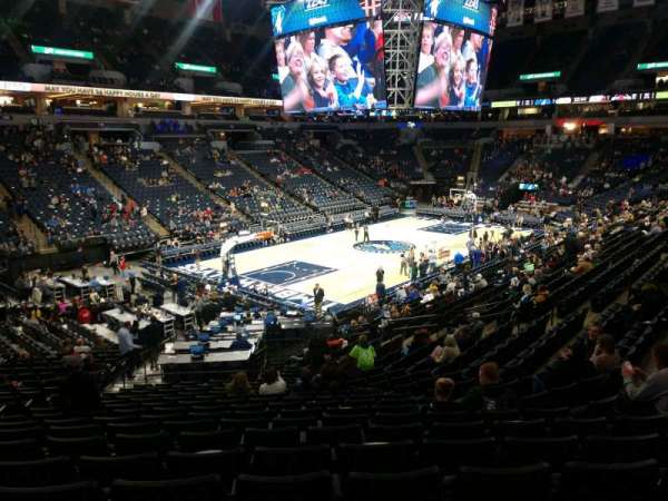 Target Center, bloc: 136, rangée: V, place: 25