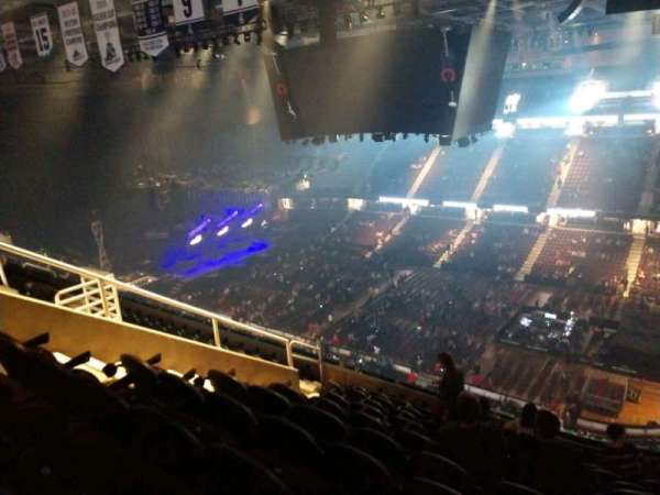 Rocket Arena, bloc: 207, rangée: 10, place: 10