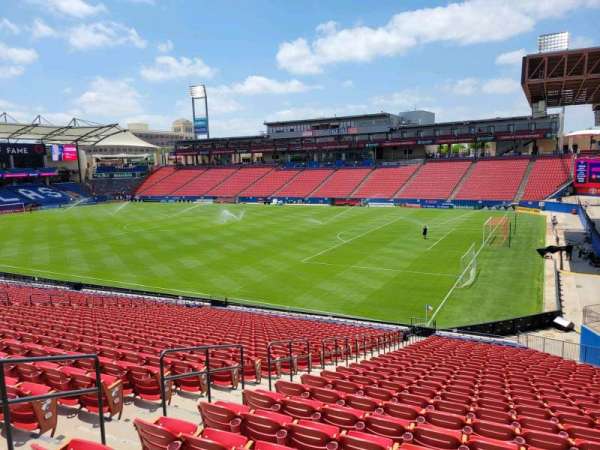 Toyota Stadium, bloc: 132, rangée: 29, place: 7