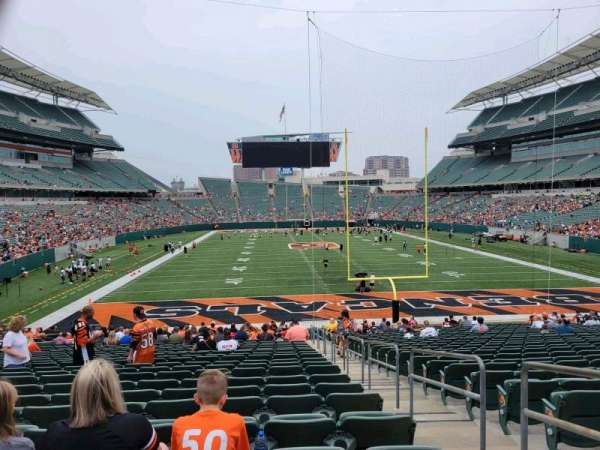 Paycor Stadium, bloc: 128, rangée: 28, place: 2