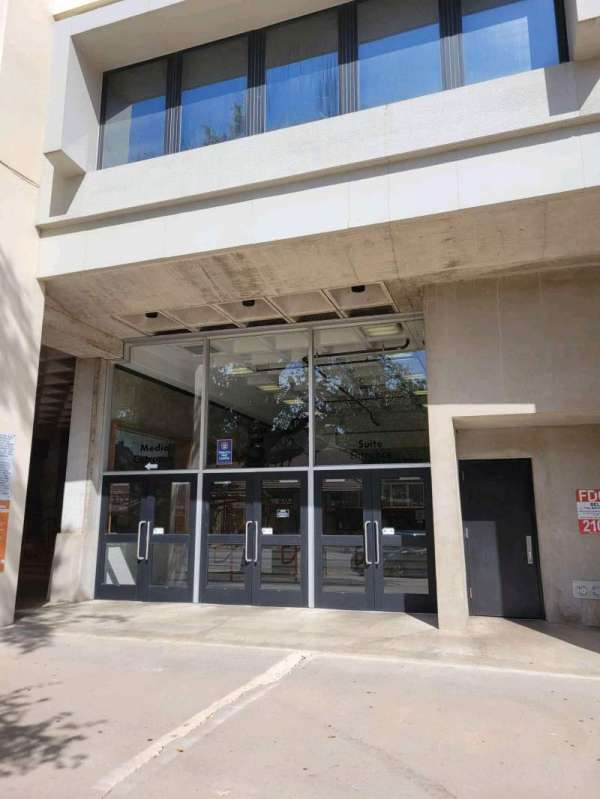 Texas Memorial Stadium, bloc: Gate 5