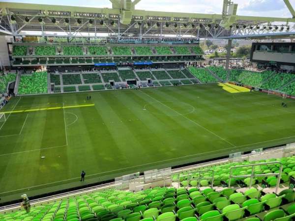 Q2 Stadium, bloc: 235, rangée: 21, place: 10
