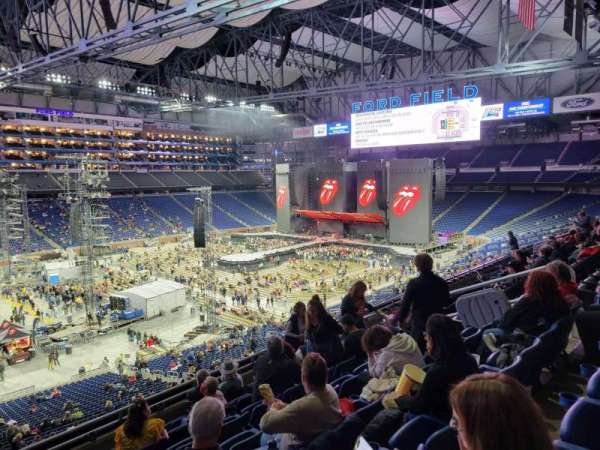 Ford Field, bloc: 328, rangée: 8, place: 15