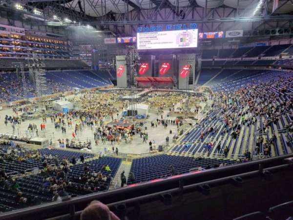 Ford Field, bloc: 222, rangée: 3, place: 3