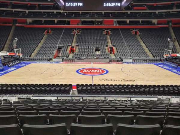 Little Caesars Arena, bloc: 109, rangée: 13, place: 11