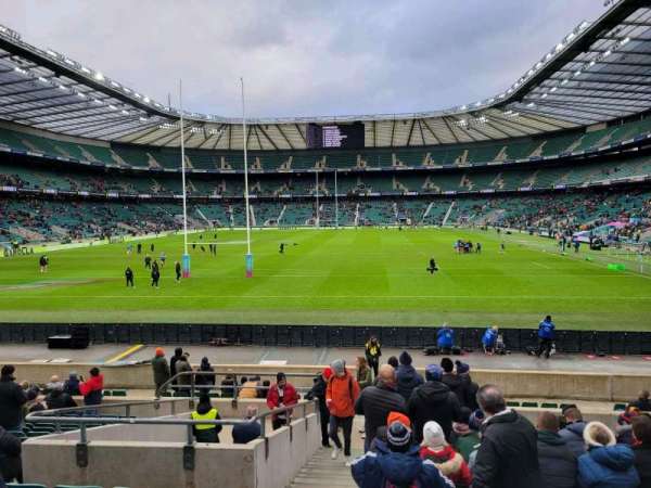 Twickenham Stadium, bloc: l14, rangée: 20, place: 104