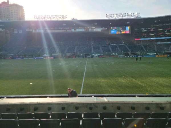 Providence Park, bloc: c3, rangée: f, place: 11