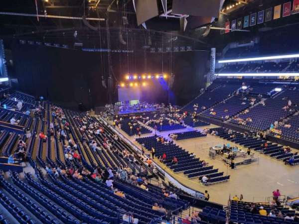Bridgestone Arena, bloc: 221, rangée: d, place: 6