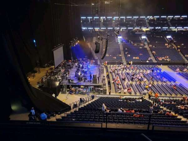 Bridgestone Arena, bloc: 213, rangée: g, place: 1