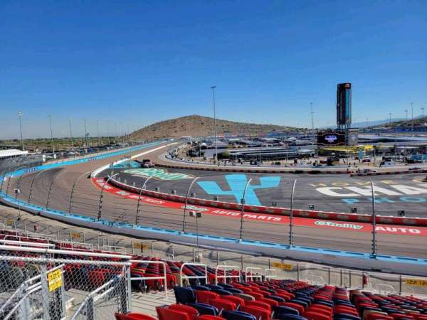 Phoenix Raceway, bloc: 122, rangée: 25, place: 8