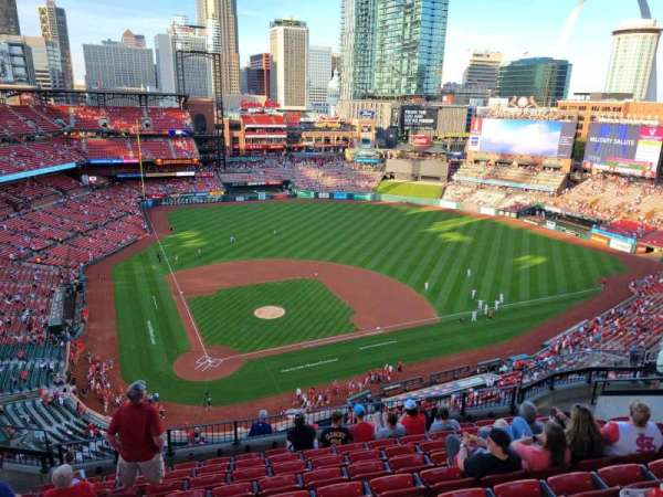 Busch Stadium, bloc: 447, rangée: 10, place: 10
