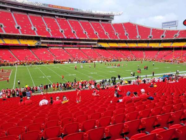 Arrowhead Stadium, bloc: 104, rangée: 33, place: 15