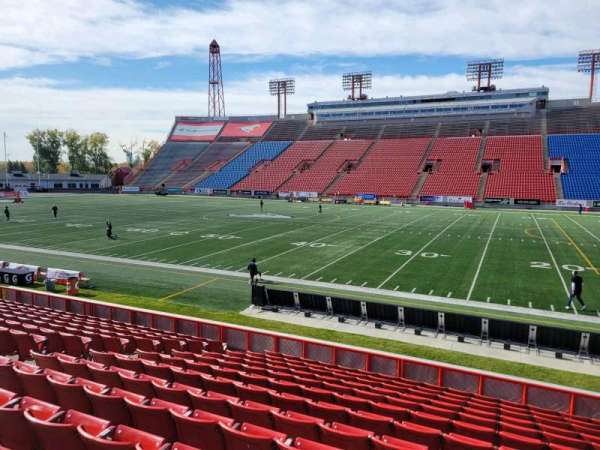 McMahon Stadium, bloc: q, rangée: 13, place: 12