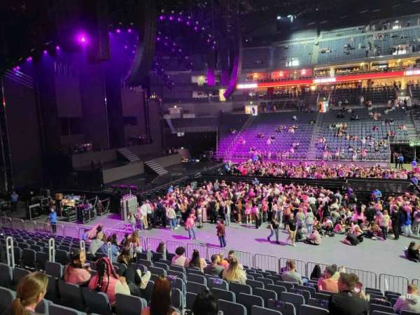 LANXESS arena, bloc: 216, rangée: 13, place: 12