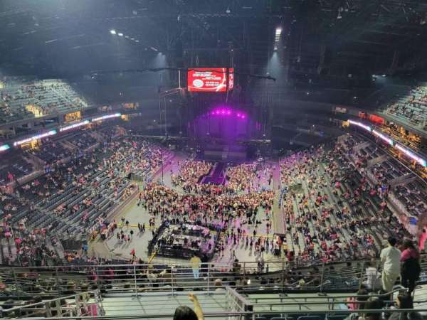 LANXESS arena, bloc: 715, rangée: 8, place: 10