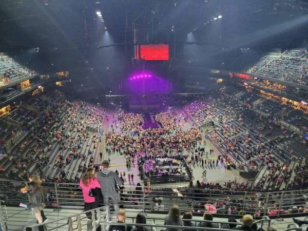 LANXESS arena, bloc: 717, rangée: 7, place: 6