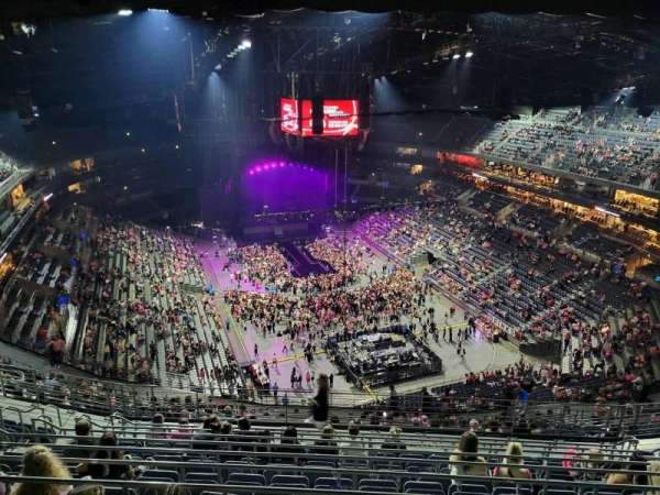 LANXESS arena, bloc: 718, rangée: 11, place: 12